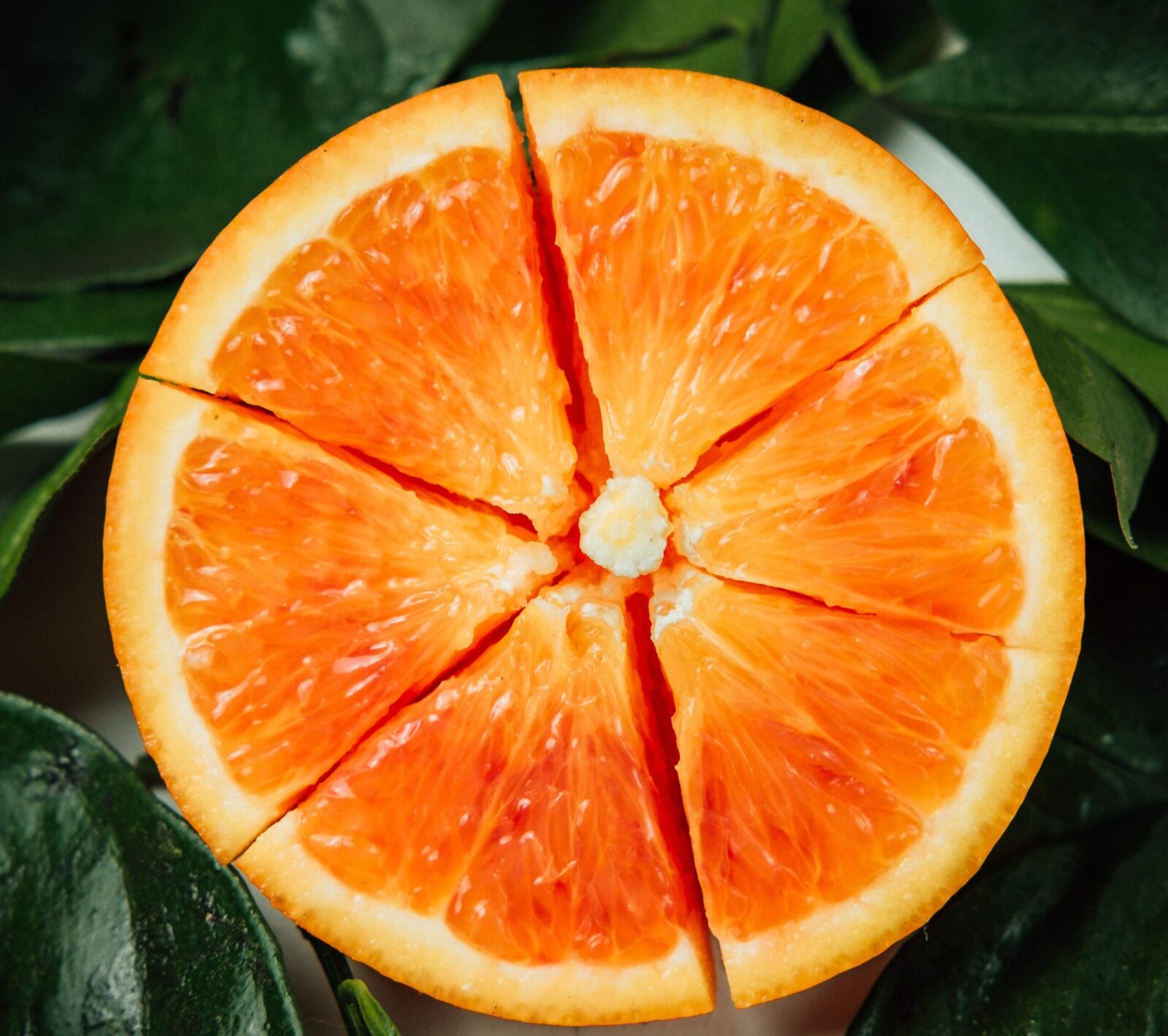Mitos & verdades de la salud ¿La vitamina C cura el catarro? ¿Un susto quita el hipo?…