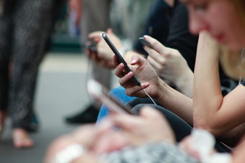Nomofobia: el miedo a no estar conectado al móvil