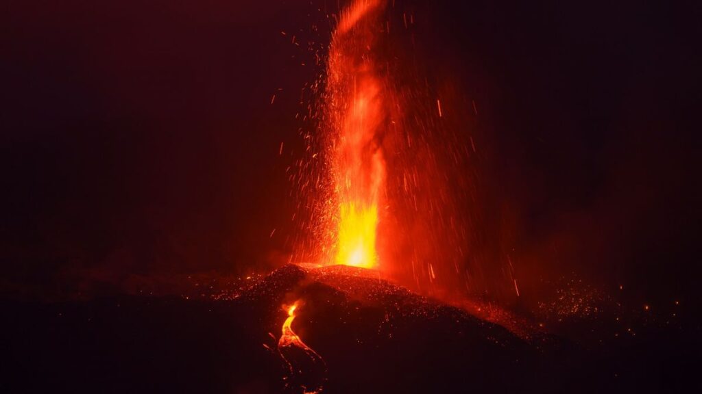 ¿Cómo afecta a la salud que la lava del volcán haya llegado al mar?