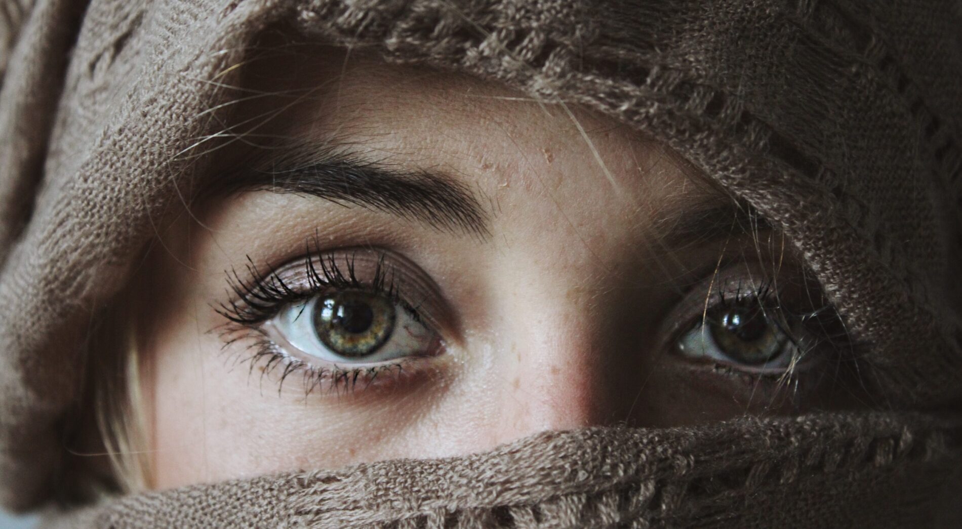 Qué es el ojo seco, cómo prevenirlo y cómo tratarlo
