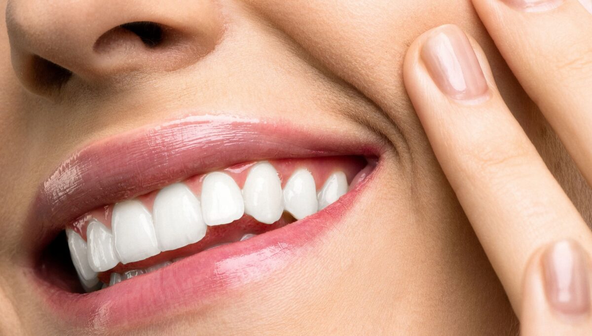 Los odontólogos alertan sobre el uso de alineadores dentales sin prescripción