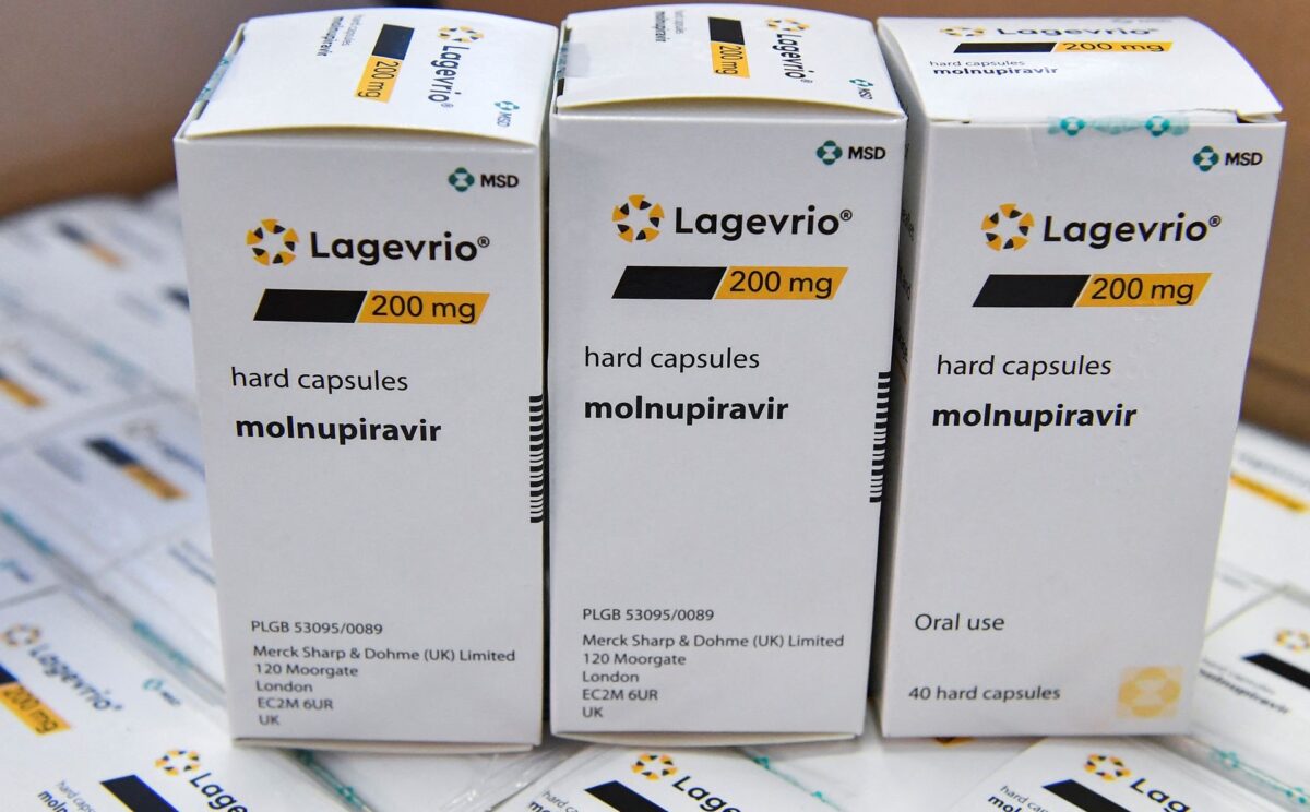 Así es Lagevrio (Molnupiravir): la primera pastilla contra el coronavirus, aún no autorizada pero recomendada
